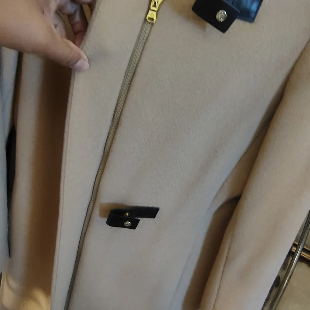 Beige Wool Coat with Black Accents - Picture 6 of 9